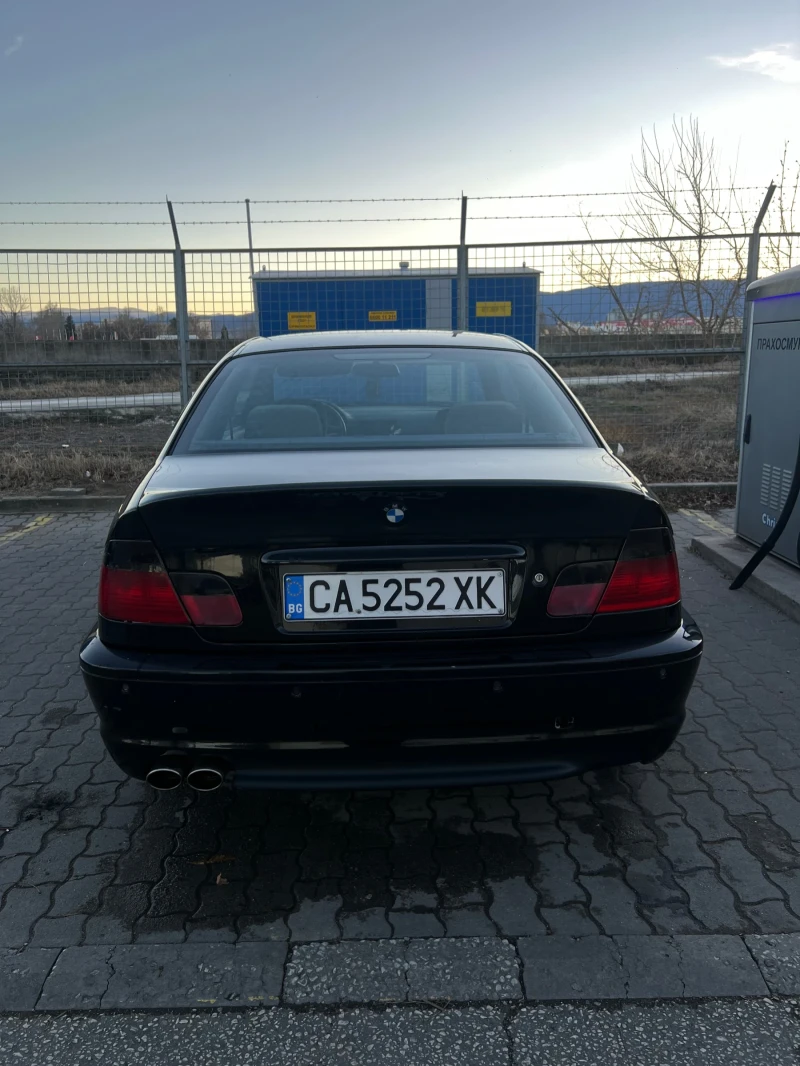 BMW 318, снимка 9 - Автомобили и джипове - 49293109