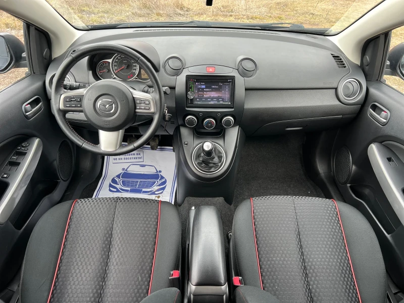 Mazda 2 1.6d Euro5b//2014г//Подгряване на седалките, снимка 9 - Автомобили и джипове - 49316891