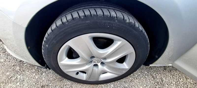 Opel Astra 1.4Т 120к.с., снимка 17 - Автомобили и джипове - 51119840