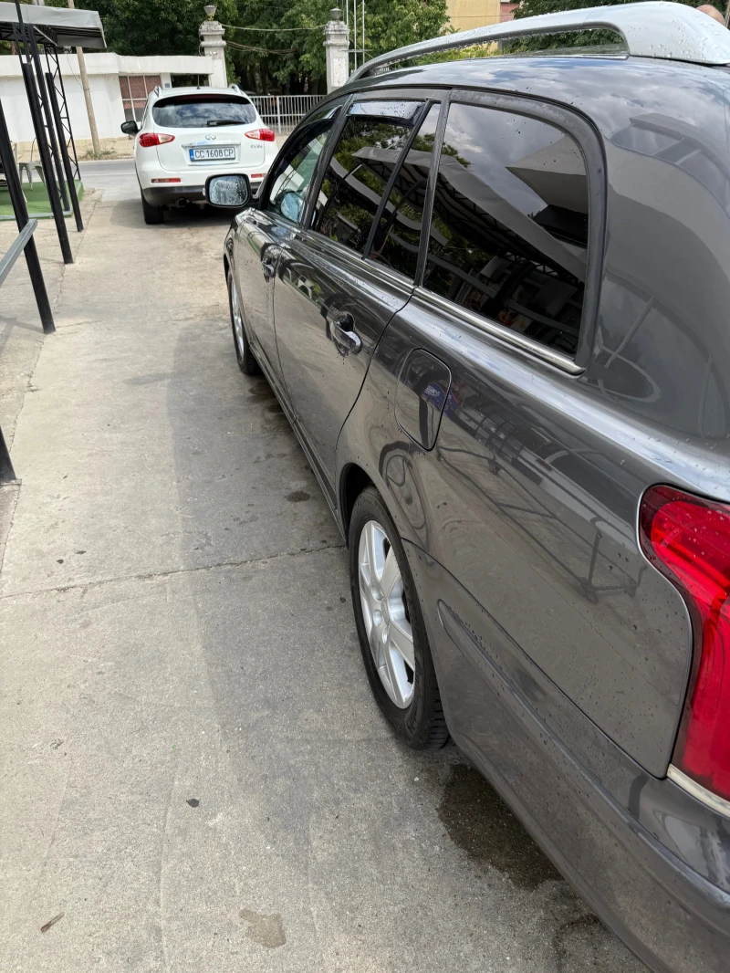 Toyota Avensis, снимка 3 - Автомобили и джипове - 51437293