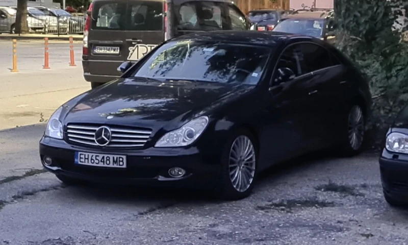 Mercedes-Benz CLS 320, снимка 3 - Автомобили и джипове - 52367668