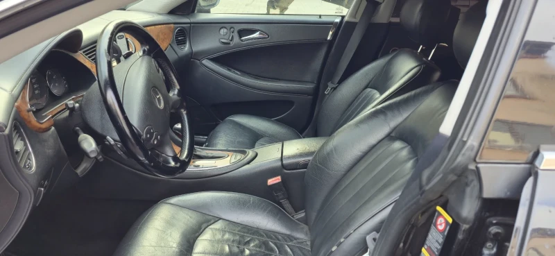 Mercedes-Benz CLS 320, снимка 6 - Автомобили и джипове - 52367668