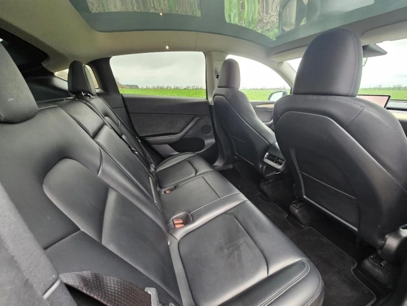 Tesla Model Y Гаранция Лична Кола ЛФП, снимка 12 - Автомобили и джипове - 52663365