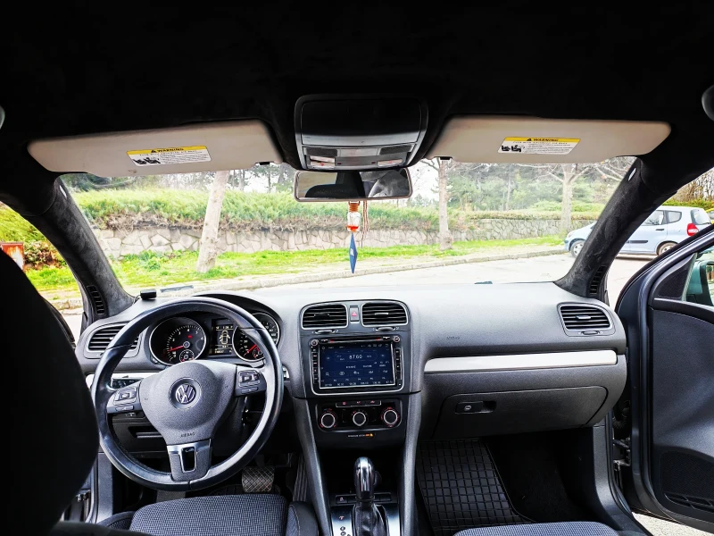 VW Golf 2.5 бензин, снимка 9 - Автомобили и джипове - 52683148