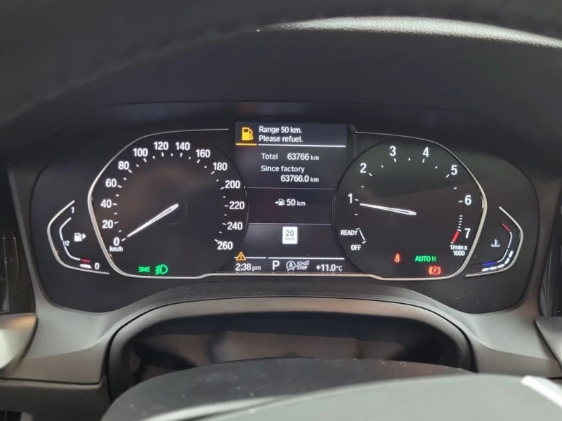 BMW 330 * 330I XDRIVE * CARFAX * БЕЗ ПЪРВОНАЧАЛНА ВНОСКА, снимка 11 - Автомобили и джипове - 53089315