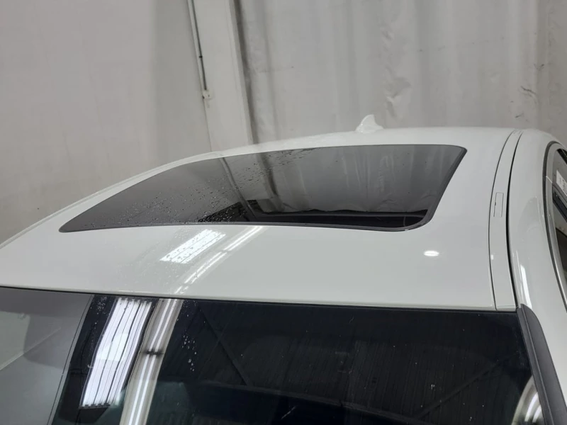 BMW 330 * 330I XDRIVE * CARFAX * БЕЗ ПЪРВОНАЧАЛНА ВНОСКА, снимка 9 - Автомобили и джипове - 53089315