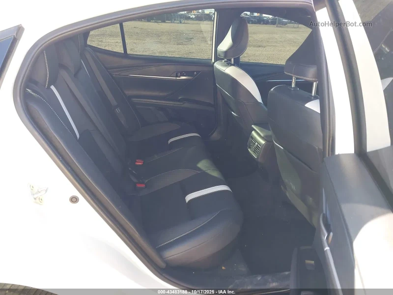 Toyota Camry Luxury* Hybrid* 4WD * НОВА* Крайна цена до БГ, снимка 11 - Автомобили и джипове - 53144824