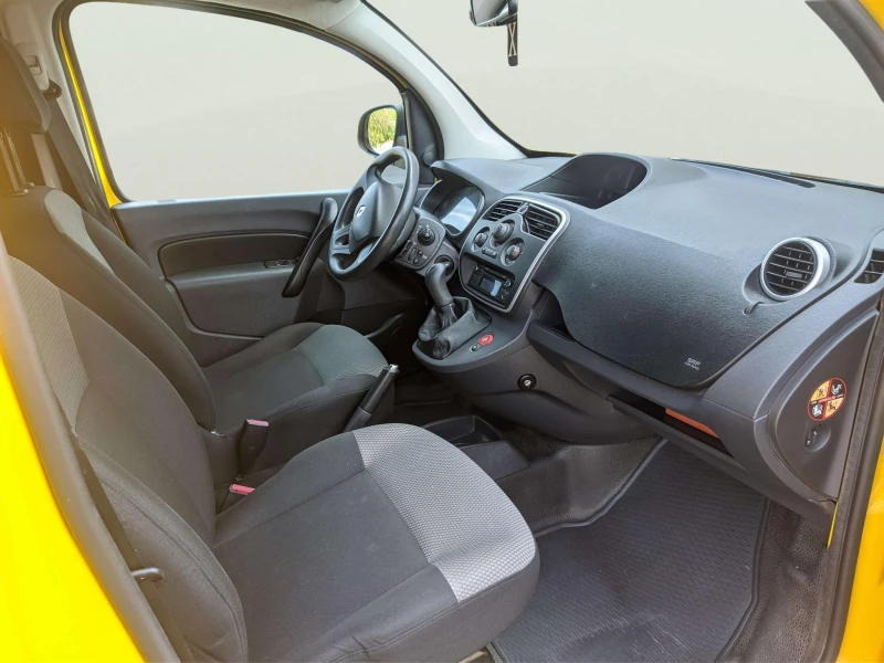 Renault Kangoo 1.5DCI, снимка 8 - Автомобили и джипове - 53268525