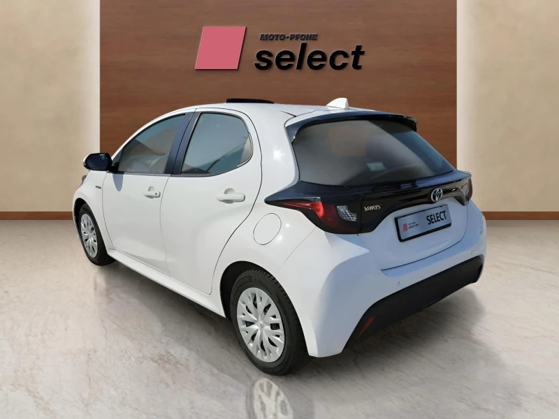 Toyota Yaris 1.5 VVT, снимка 7 - Автомобили и джипове - 53427413