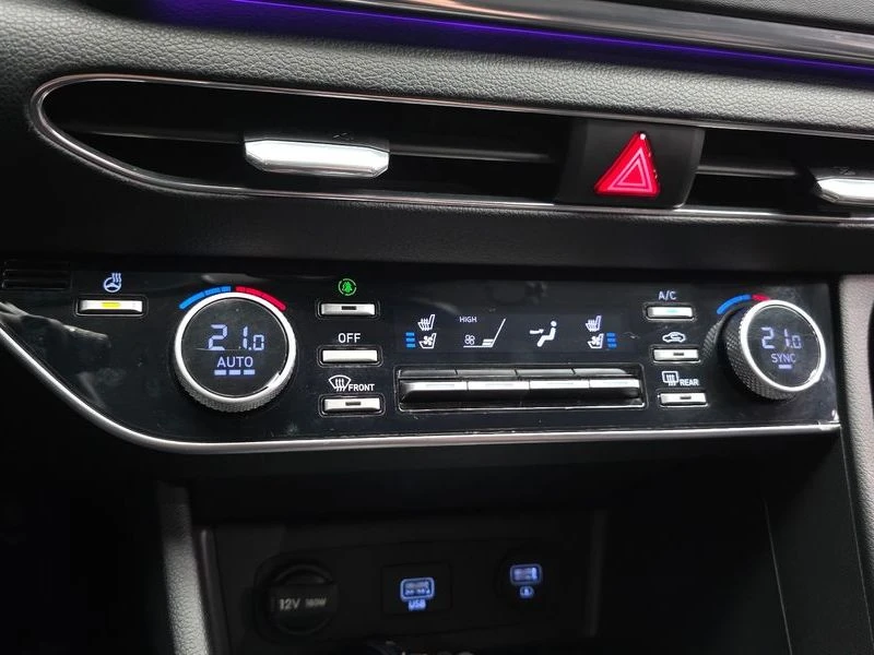 Hyundai Sonata 2.0 ГАЗ Premium carogantno.com, снимка 16 - Автомобили и джипове - 55943653