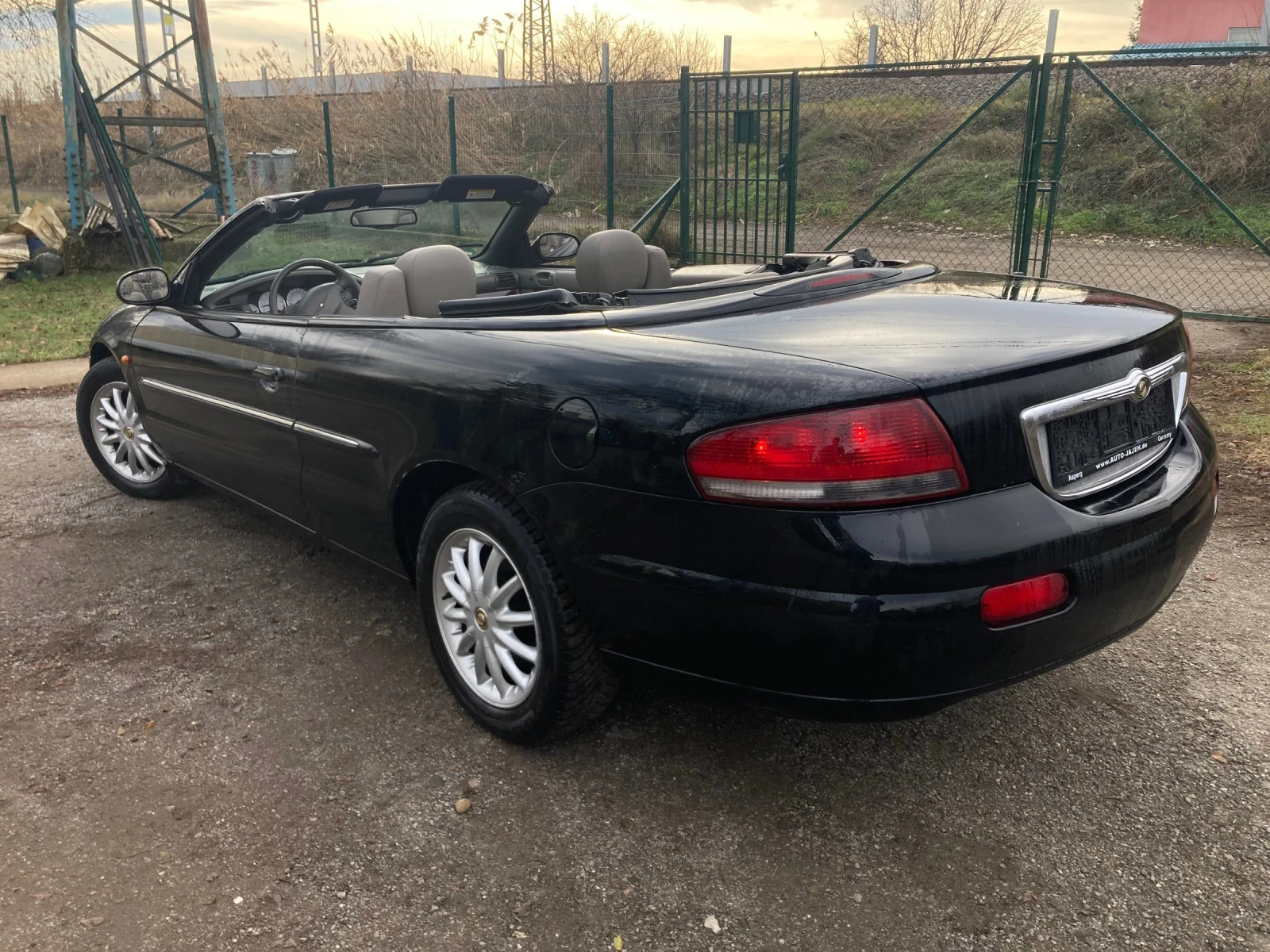 Chrysler Sebring 2.7 V6 - изображение 9