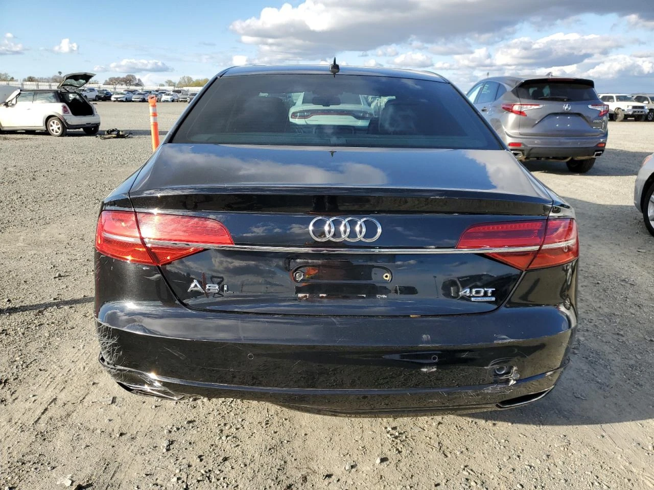 Audi A8 L QUATTRO 4.0T SPORT* MATRIX* HEAD UP* МАСАЖ* КАМ - изображение 5