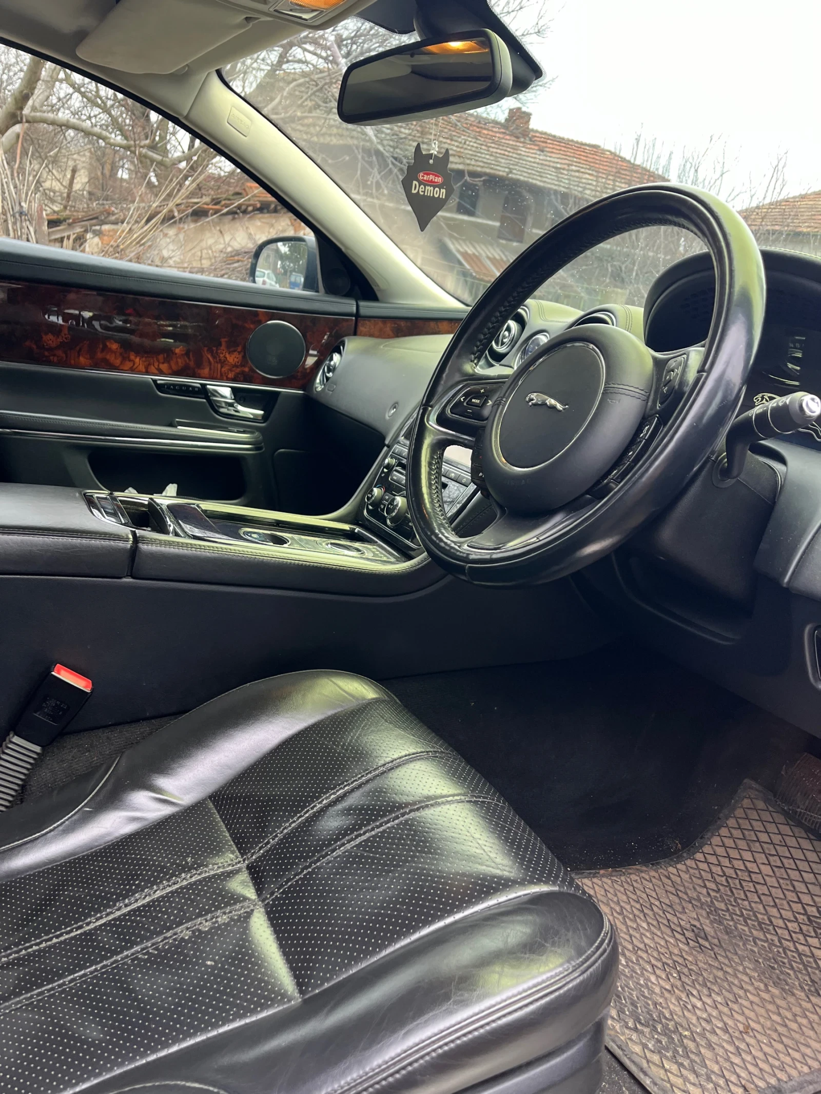 Jaguar Xj  - изображение 7