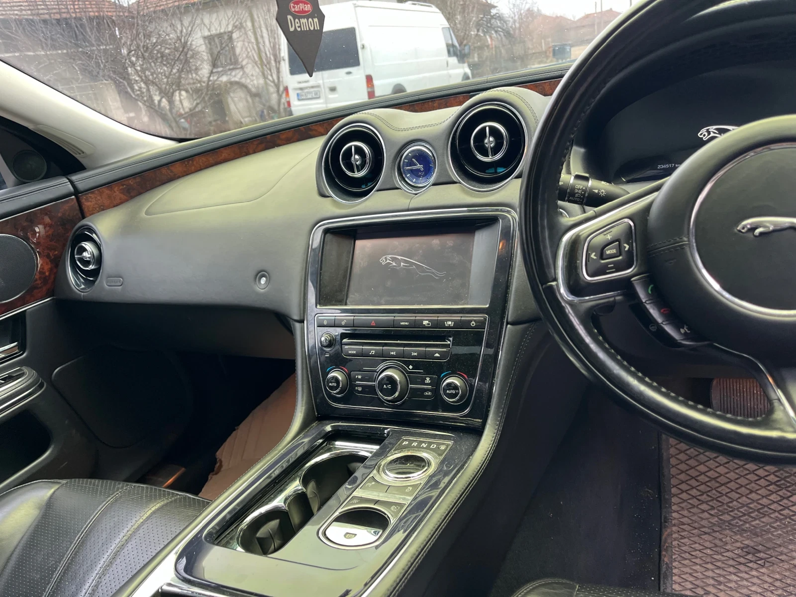 Jaguar Xj  - изображение 6