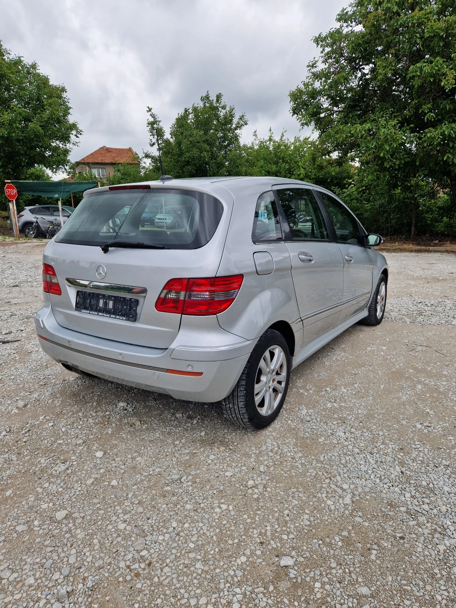 Mercedes-Benz B 170 1.7 - изображение 2