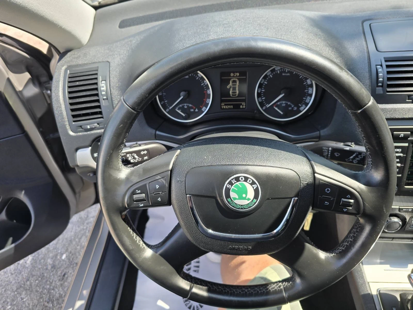 Skoda Octavia  - изображение 9