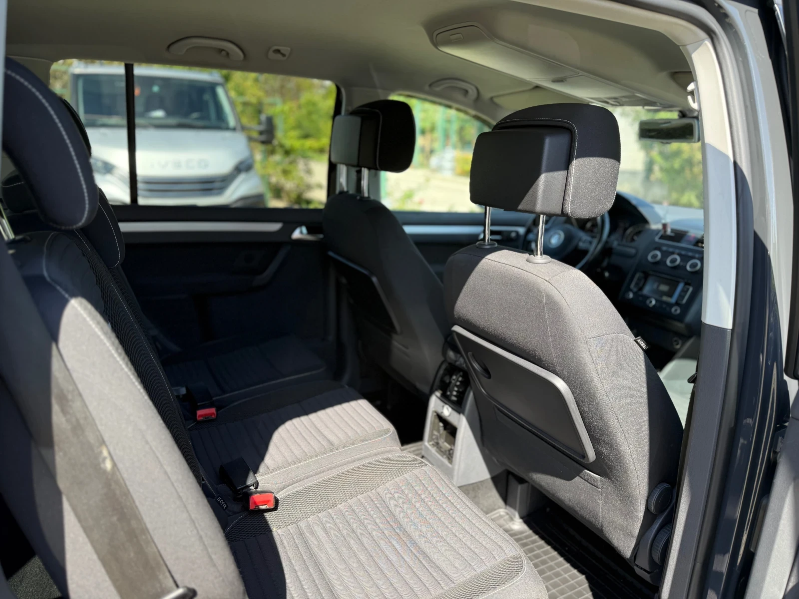 VW Touran CUP 2.0 TDI DSG! | Mobile.bg   11