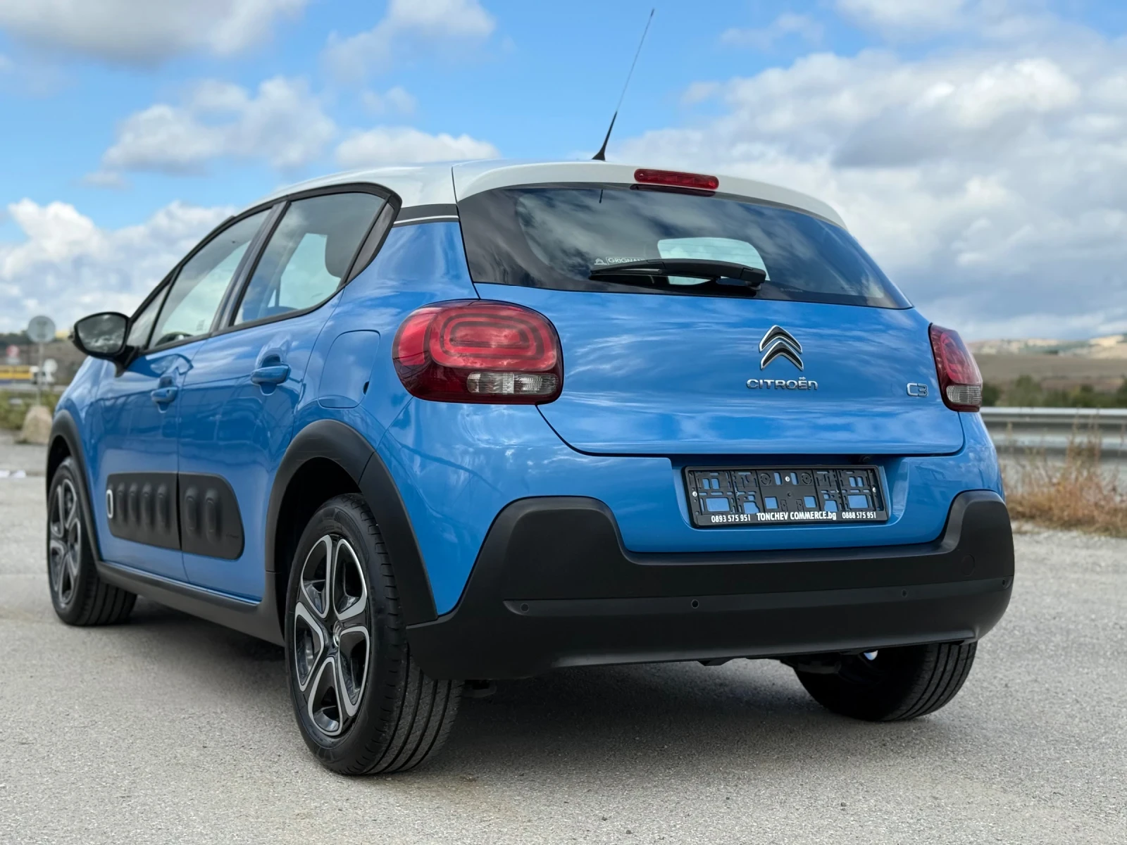 Citroen C3 1.2i-EURO-6B-145.000km-AIRBUMB-KAMERA-NAVI-FULL - изображение 4