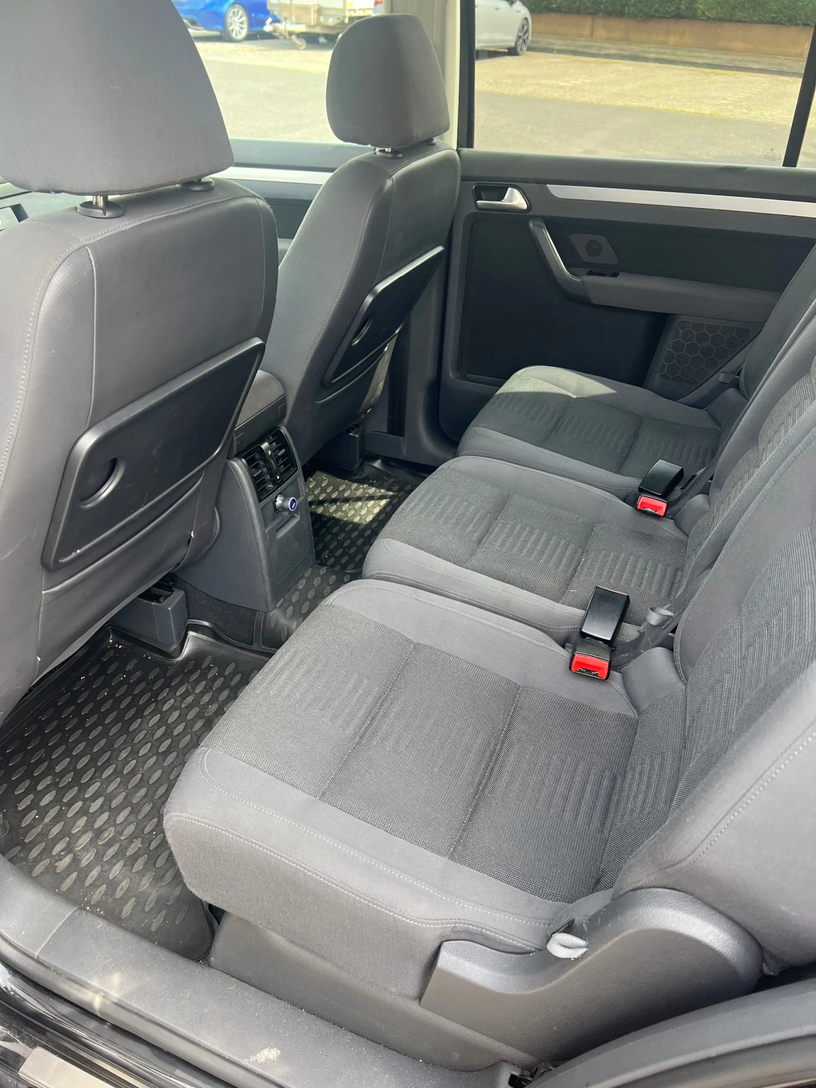 VW Touran 2.0 tdi  - изображение 7