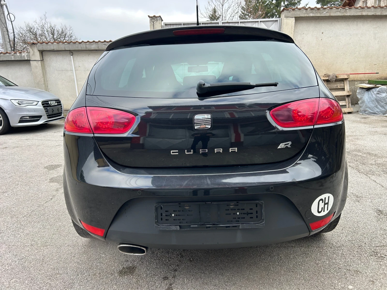 Seat Leon Cupra-R - изображение 4