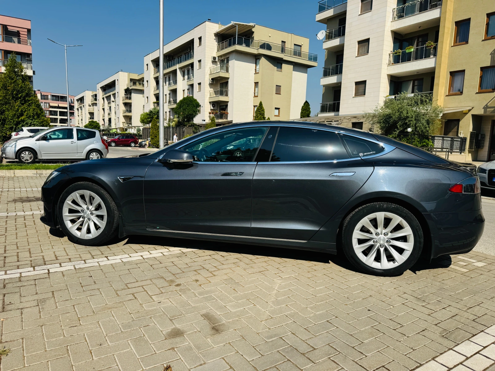 Tesla Model S 75D Европейска CCS - изображение 8