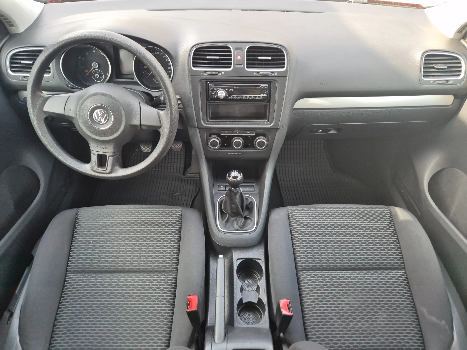 VW Golf 1.4/117хил/80кс, снимка 9 - Автомобили и джипове - 54193063