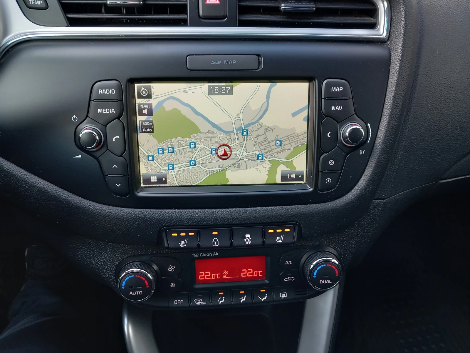 Kia Ceed 1.6 CRDI NAVI 6ск, снимка 13 - Автомобили и джипове - 54239604