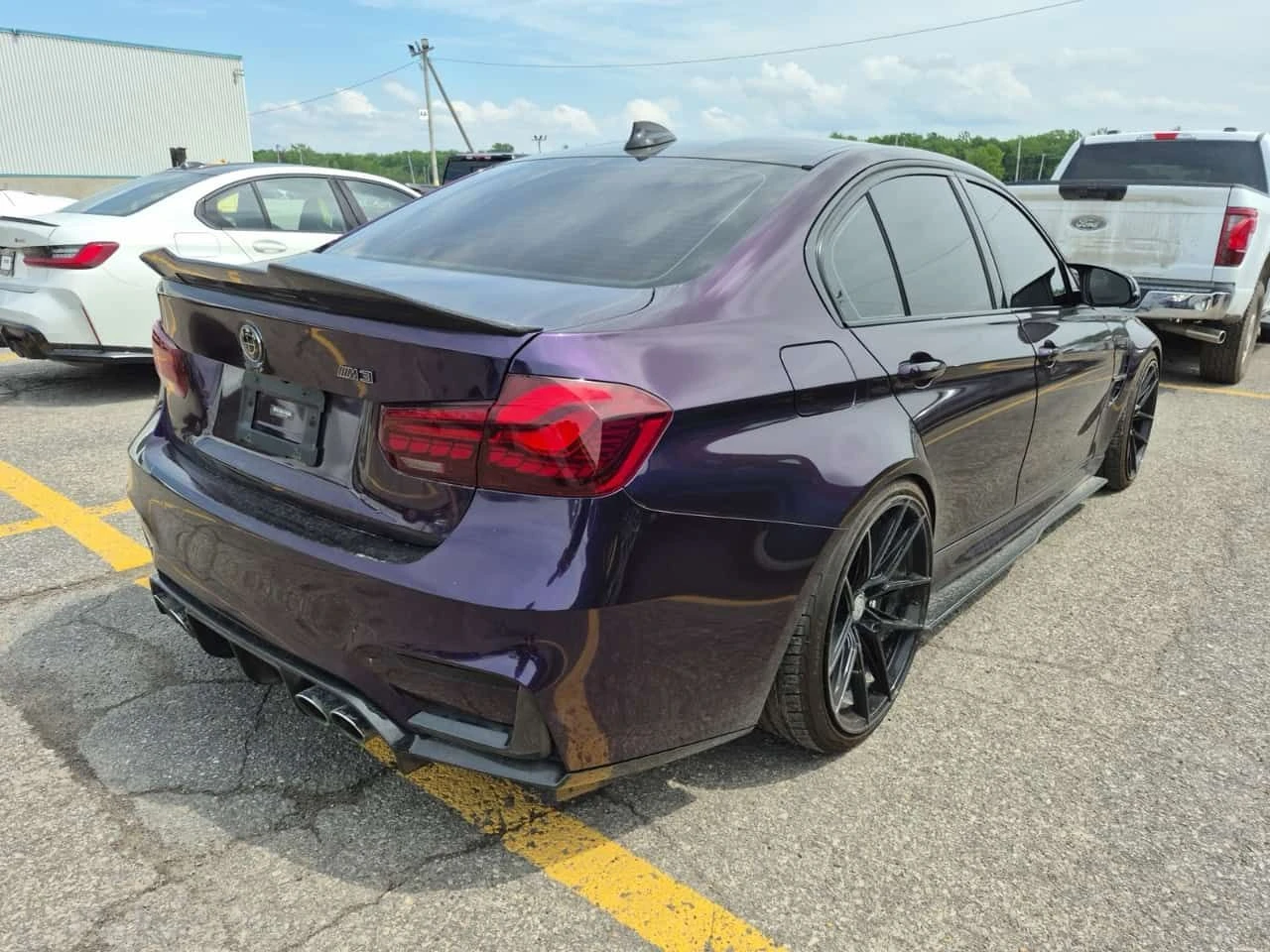 BMW M3 * CARFAX * ОПЦИЯ ЗА ФИНАНСИРАНЕ, снимка 3 - Автомобили и джипове - 54919083