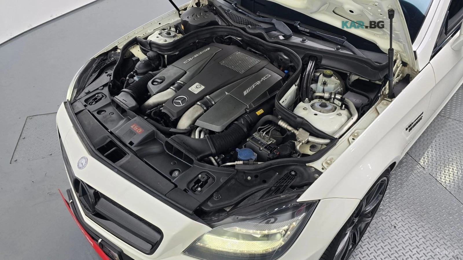 Mercedes-Benz CLS 63 AMG 4MATIC* ПОДГРЕВ* ОБДУХВАНЕ* КАМЕРА* SUNROOF* , снимка 17 - Автомобили и джипове - 55218706