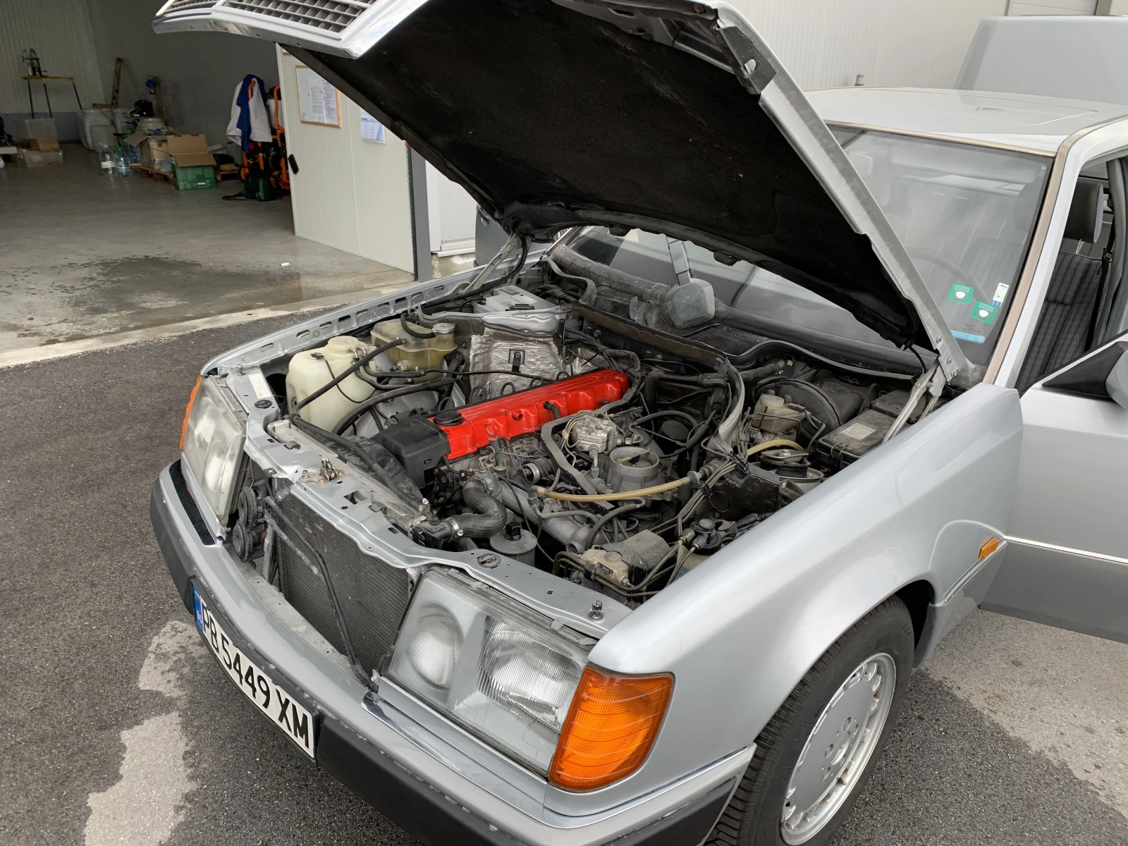 Mercedes-Benz 260 E, снимка 6 - Автомобили и джипове - 55260982