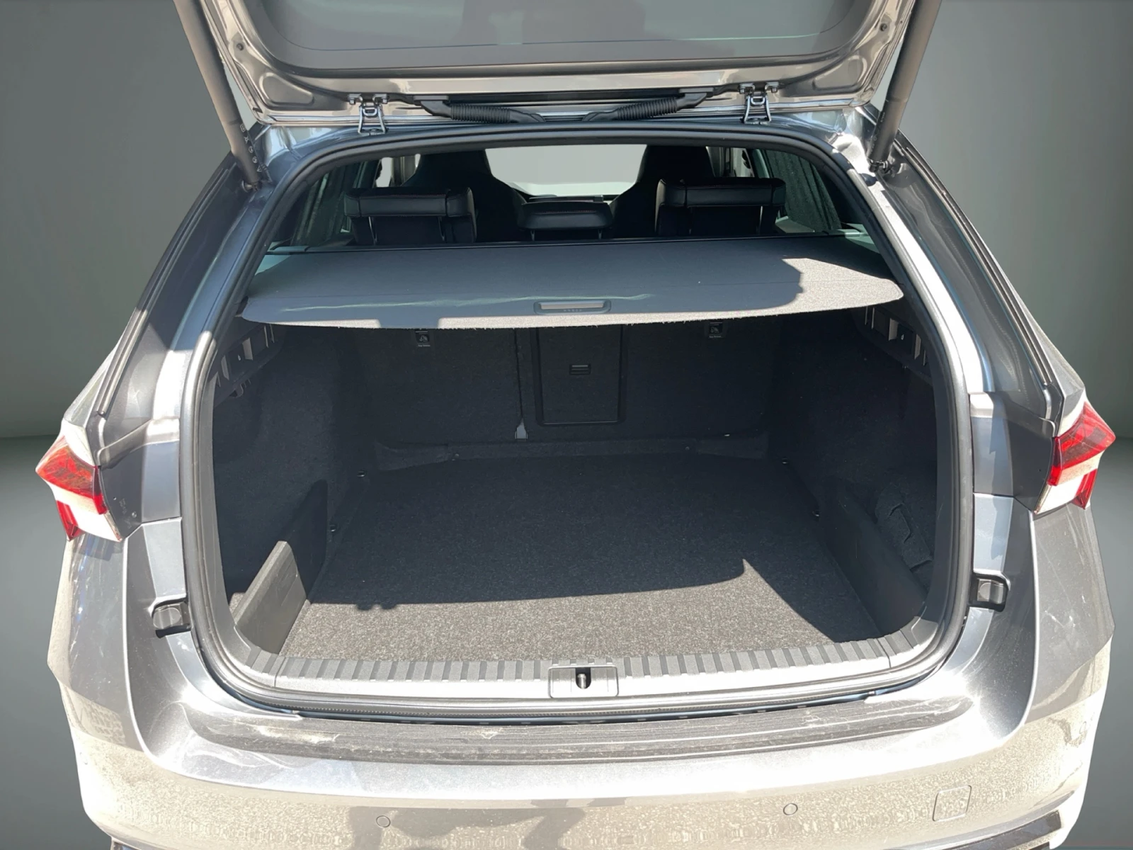 Skoda Octavia 2, 0 TDI 7DSG 4X4, снимка 15 - Автомобили и джипове - 55749359