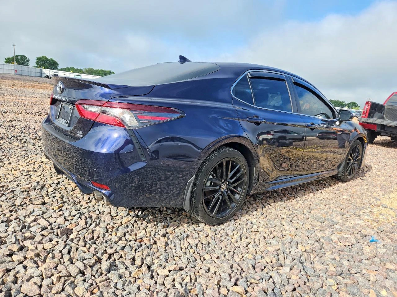 Toyota Camry 2.5l Se, снимка 3 - Автомобили и джипове - 56075570