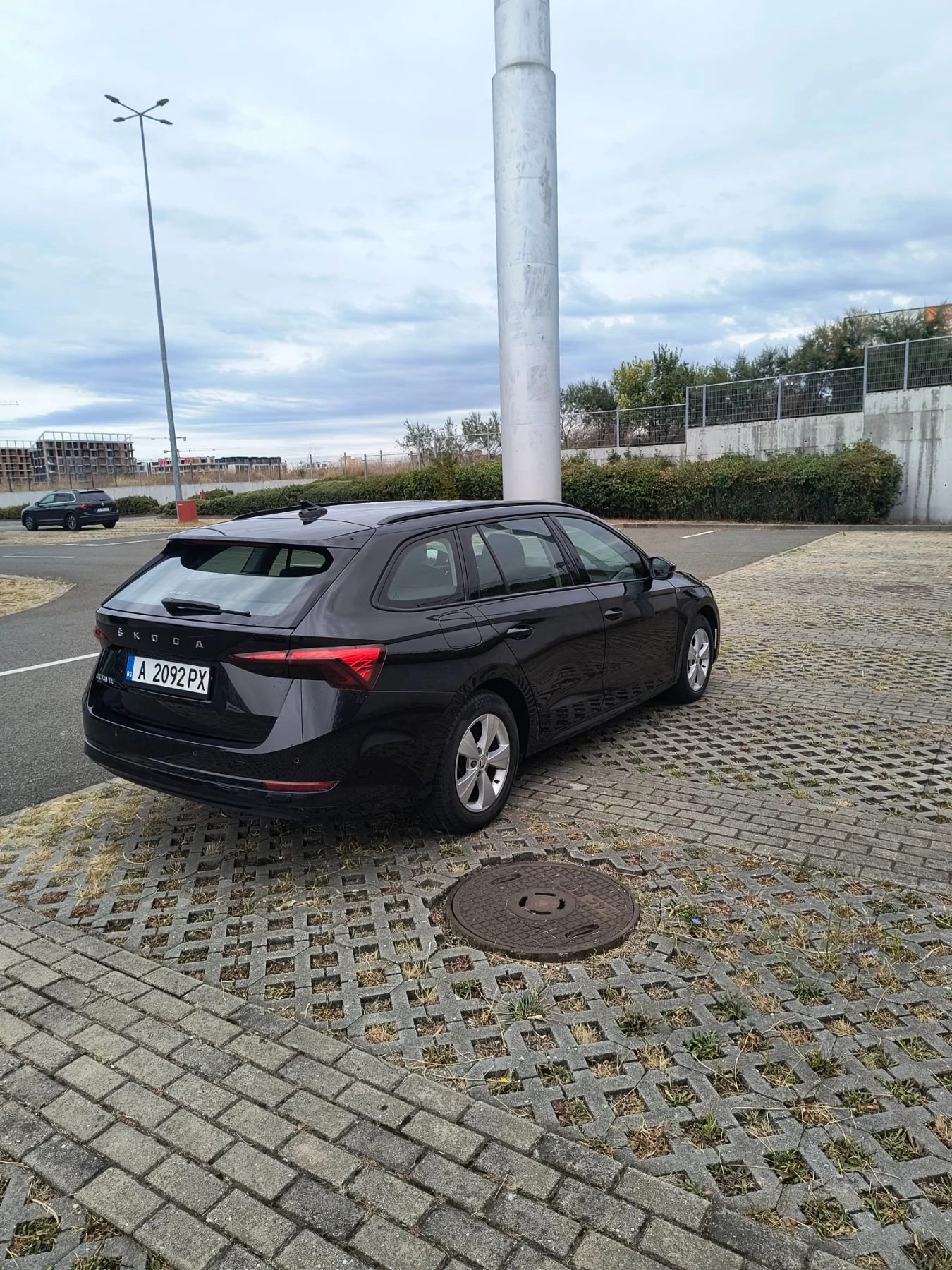 Skoda Octavia 2.0 TDI  DIGITAL COCKPIT, снимка 3 - Автомобили и джипове - 56184864