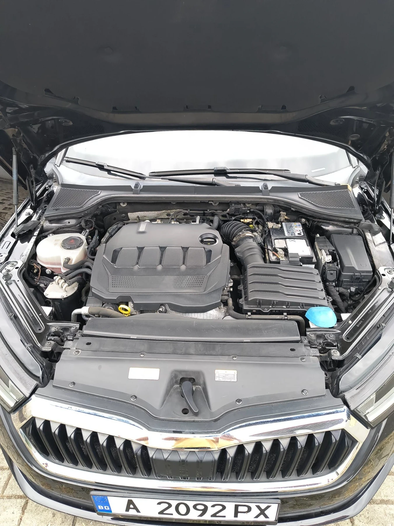 Skoda Octavia 2.0 TDI  DIGITAL COCKPIT, снимка 12 - Автомобили и джипове - 56184864