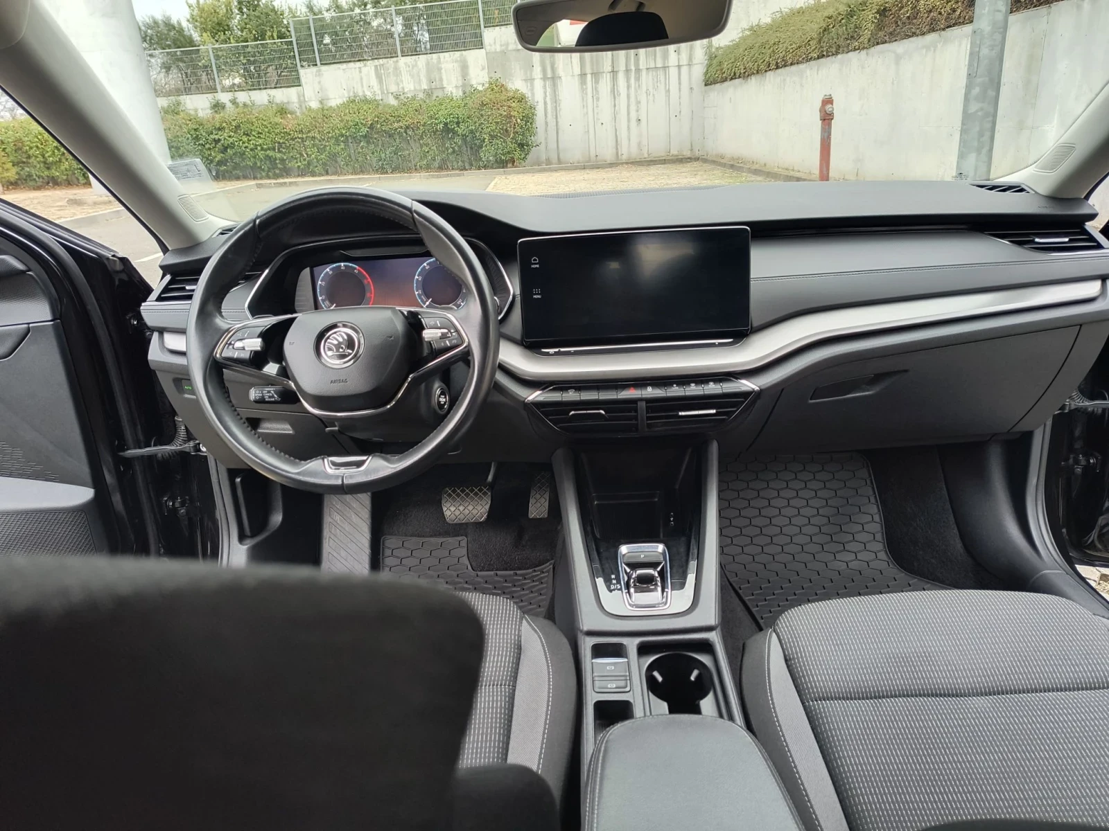 Skoda Octavia 2.0 TDI  DIGITAL COCKPIT, снимка 10 - Автомобили и джипове - 56184864
