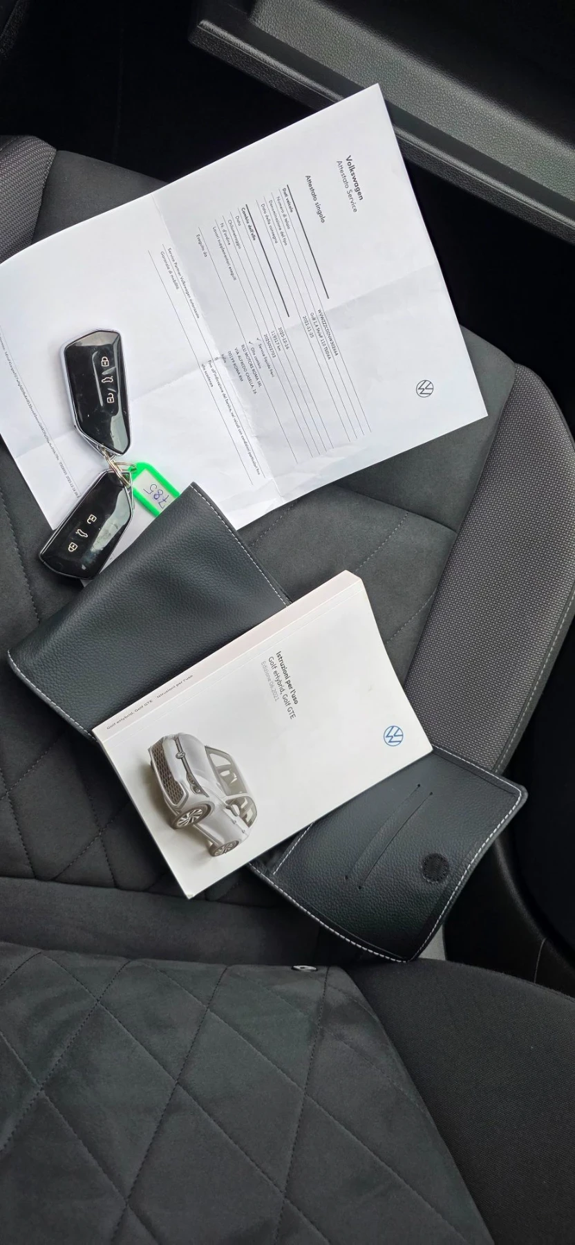 VW Golf E-Plug-in Hybrid-1.4Tsi-Style, снимка 16 - Автомобили и джипове - 56243329