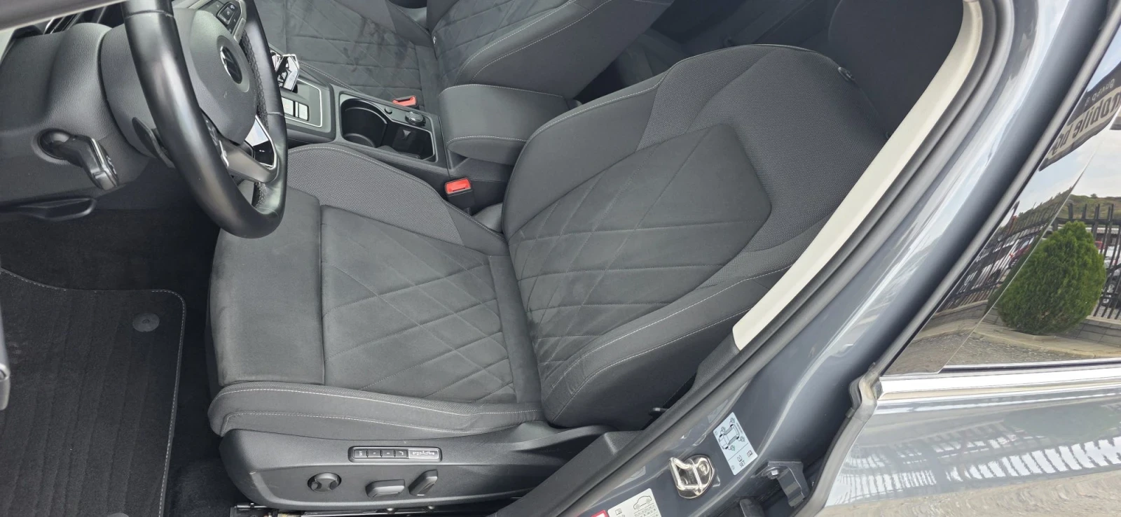VW Golf E-Plug-in Hybrid-1.4Tsi-Style, снимка 7 - Автомобили и джипове - 56243329