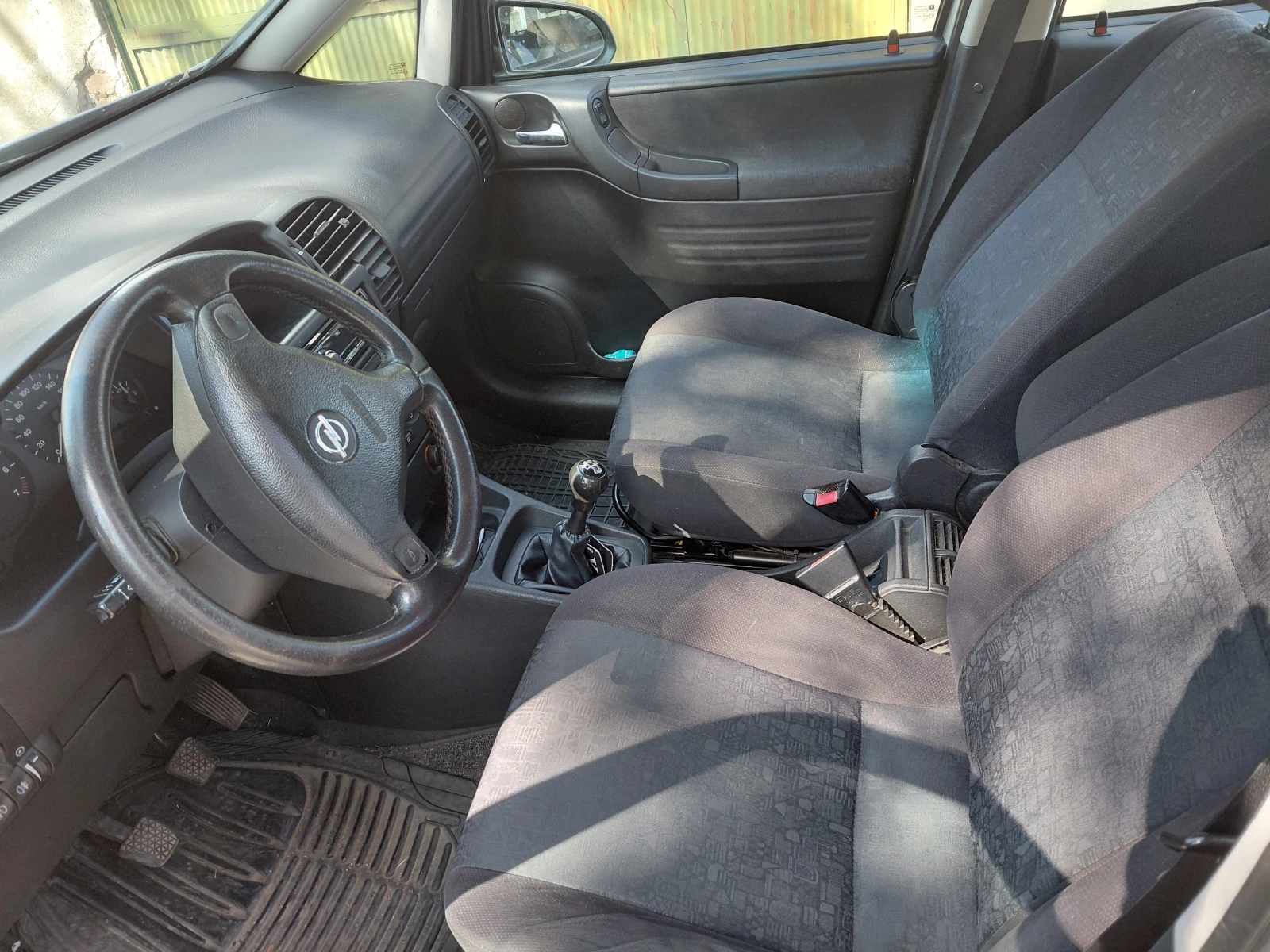 Opel Zafira, снимка 10 - Автомобили и джипове - 56295801