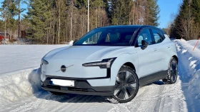 Volvo EX30 TwinMotor ULTRA / Лизинг без първоначална вноска, снимка 1