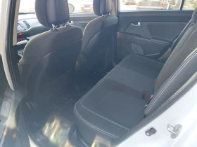 Обява за продажба на Kia Sportage 1.7D ~16 200 лв. - изображение 8