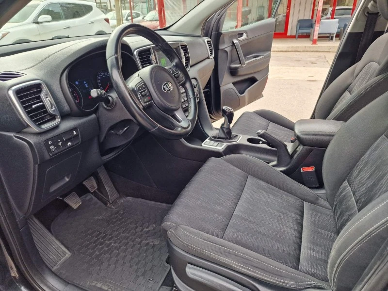 Kia Sportage 1.3 BENZ, снимка 14 - Автомобили и джипове - 46188873