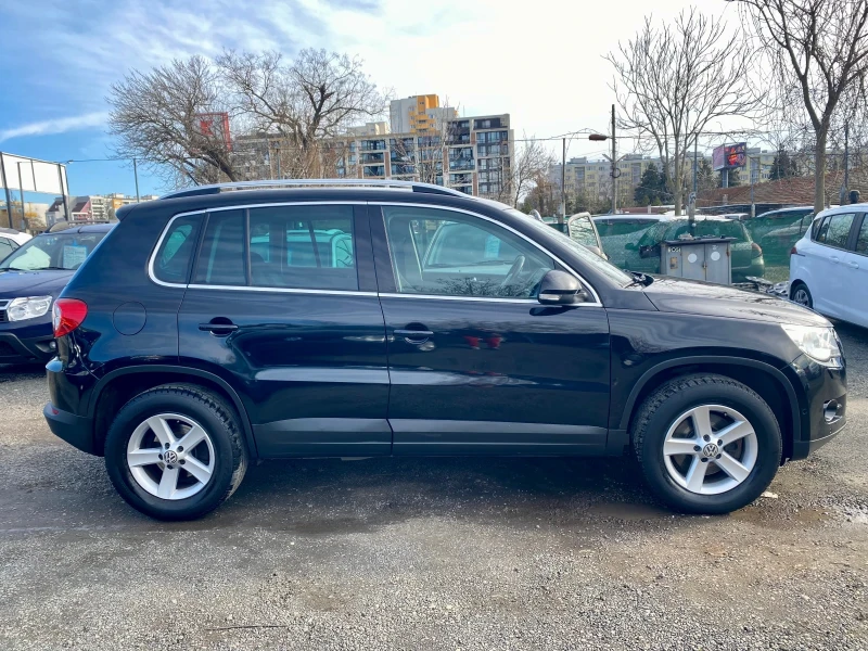 VW Tiguan, снимка 4 - Автомобили и джипове - 53476804