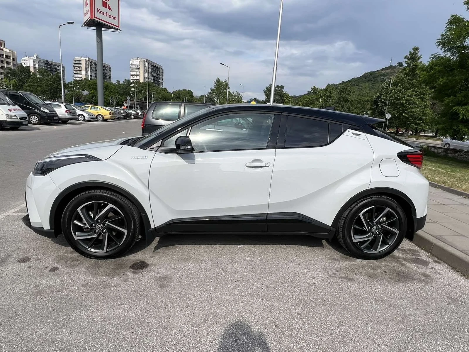 Toyota C-HR  - изображение 3