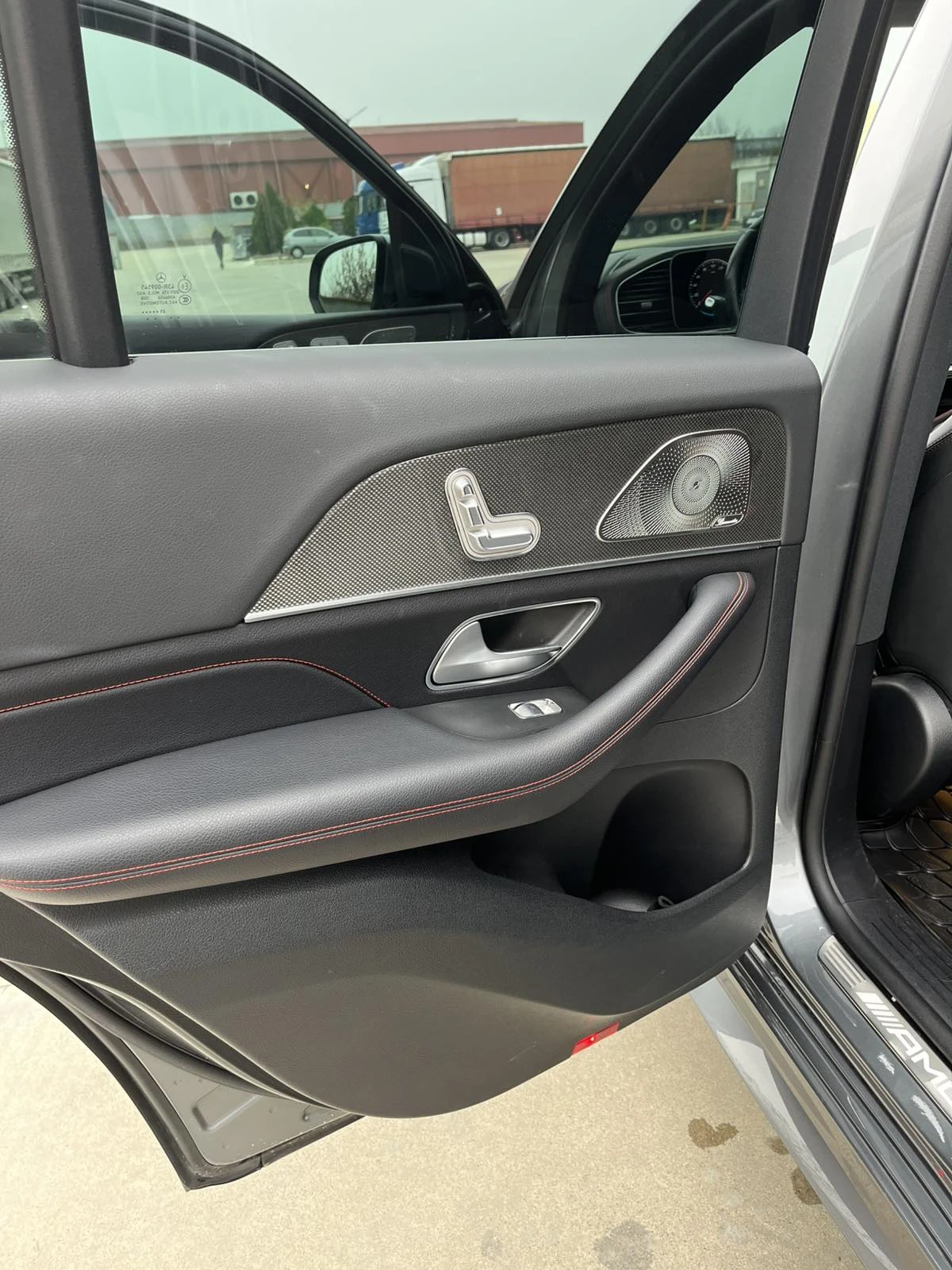 Mercedes-Benz GLE 53 4MATIC AMG - изображение 10