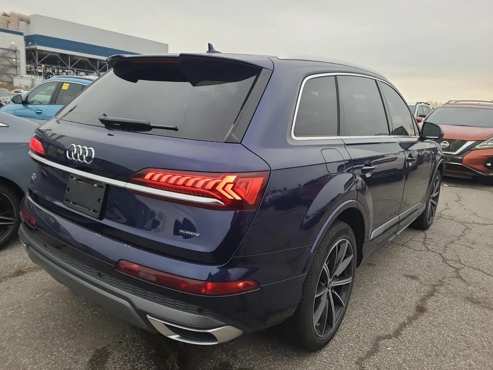 Audi Q7 * CARFAX * БЕЗ ПЪРВОНАЧАЛНА ВНОСКА - изображение 3