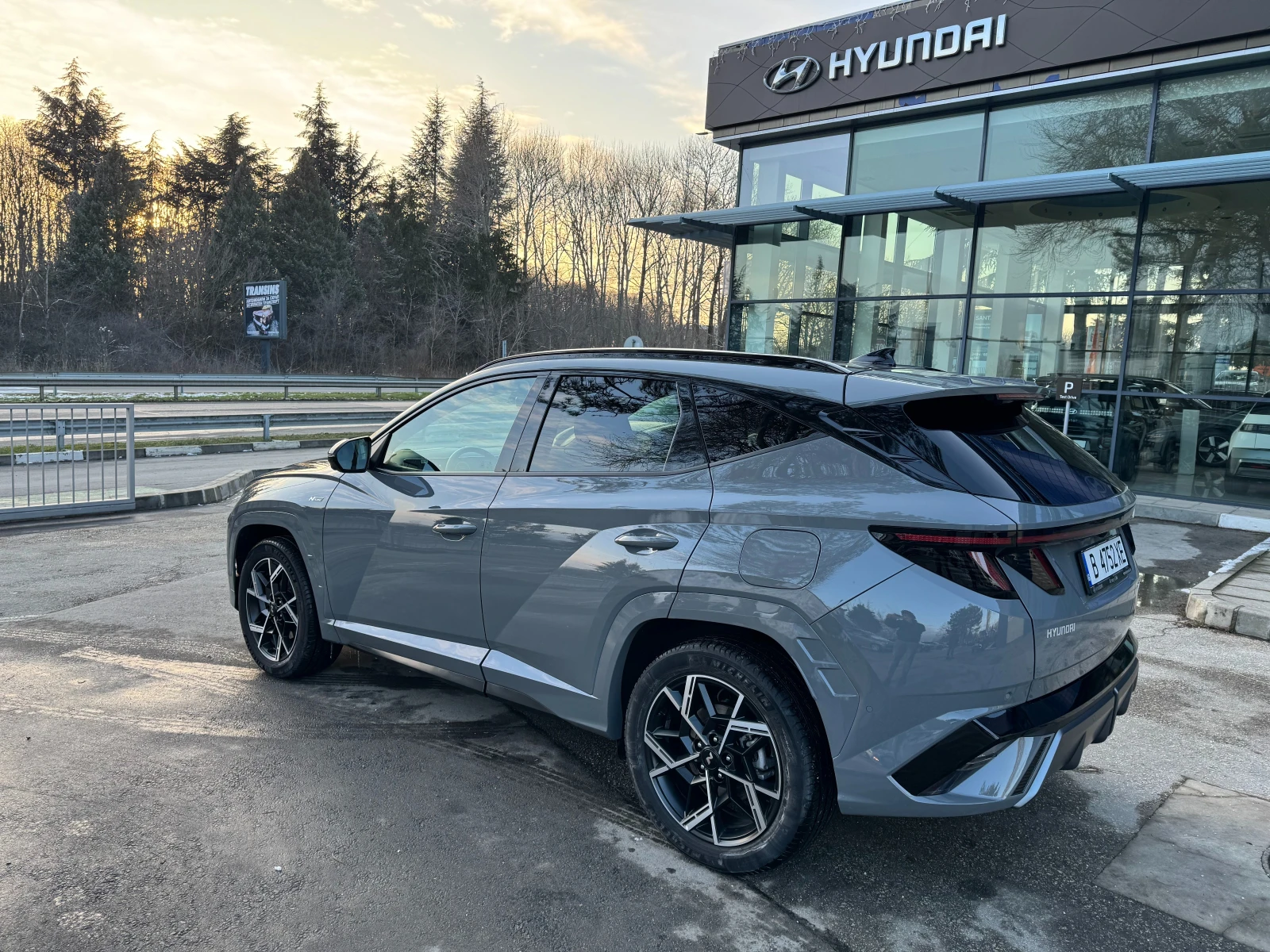 Hyundai Tucson Hybrid Luxury N-line , снимка 4 - Автомобили и джипове - 54319984