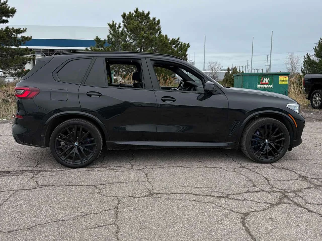 BMW X5 | ЛАЗЕРИ | ВЪЗДУХ | HUD | ОБДУХВАНЕ | , снимка 3 - Автомобили и джипове - 54360378