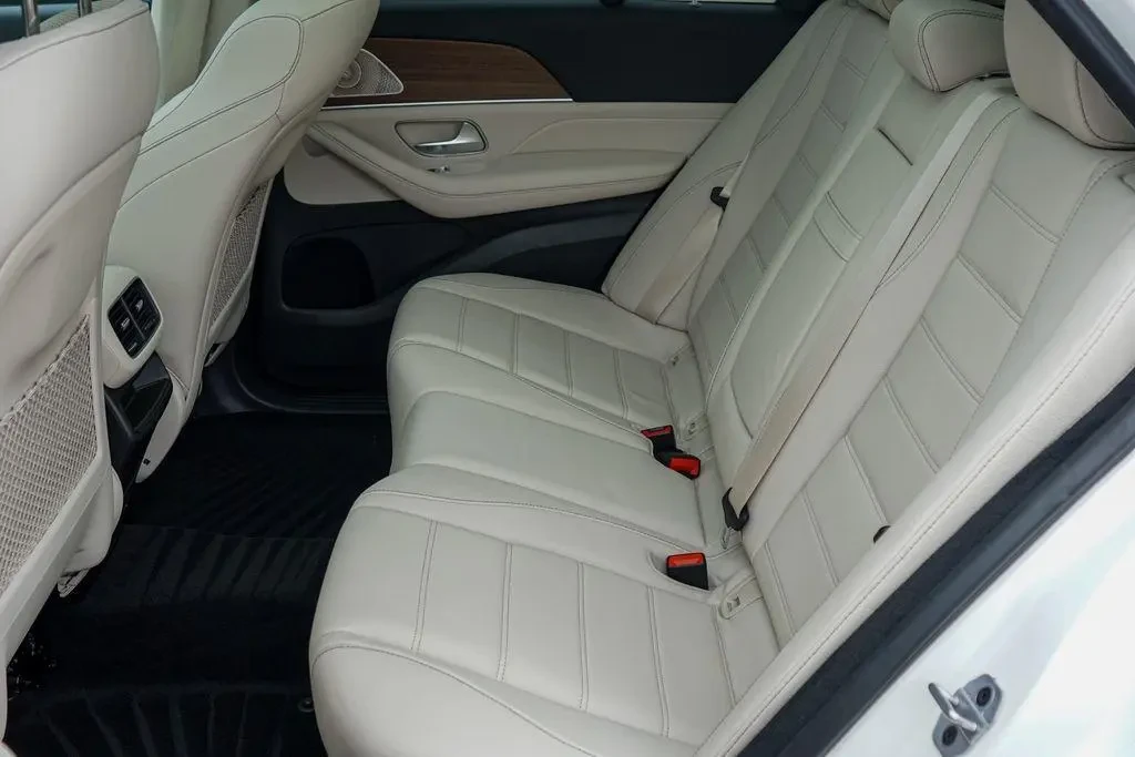 Mercedes-Benz GLE 350, снимка 13 - Автомобили и джипове - 54402738