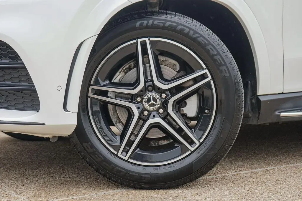 Mercedes-Benz GLE 350, снимка 17 - Автомобили и джипове - 54402738