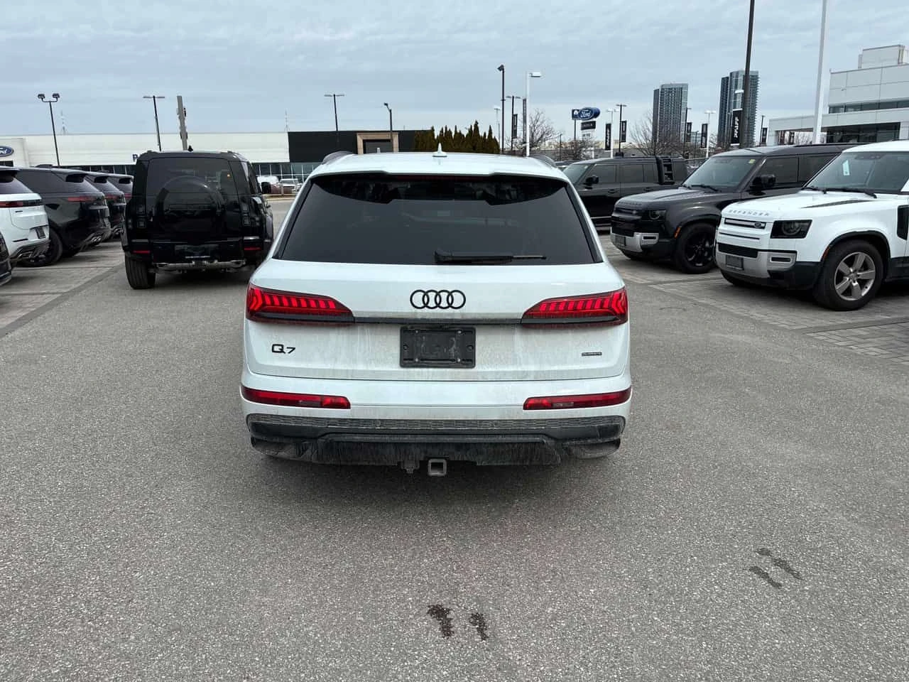Audi Q7  | Technik | DISTRONIC | 360 | ОБДУХВАНЕ | HUD, снимка 4 - Автомобили и джипове - 54488155